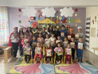 Четенето дава възможности - "Ден на четенето" - ОУ Христо Смирненски - Пристое