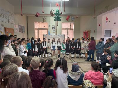 Весели празници - ОУ Христо Смирненски - Пристое